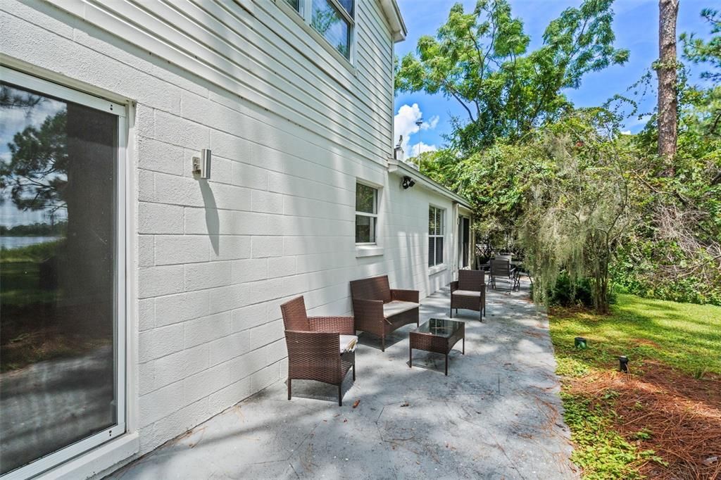 待售: $1,499,999 (4 贝兹, 3 浴室, 2530 平方英尺)