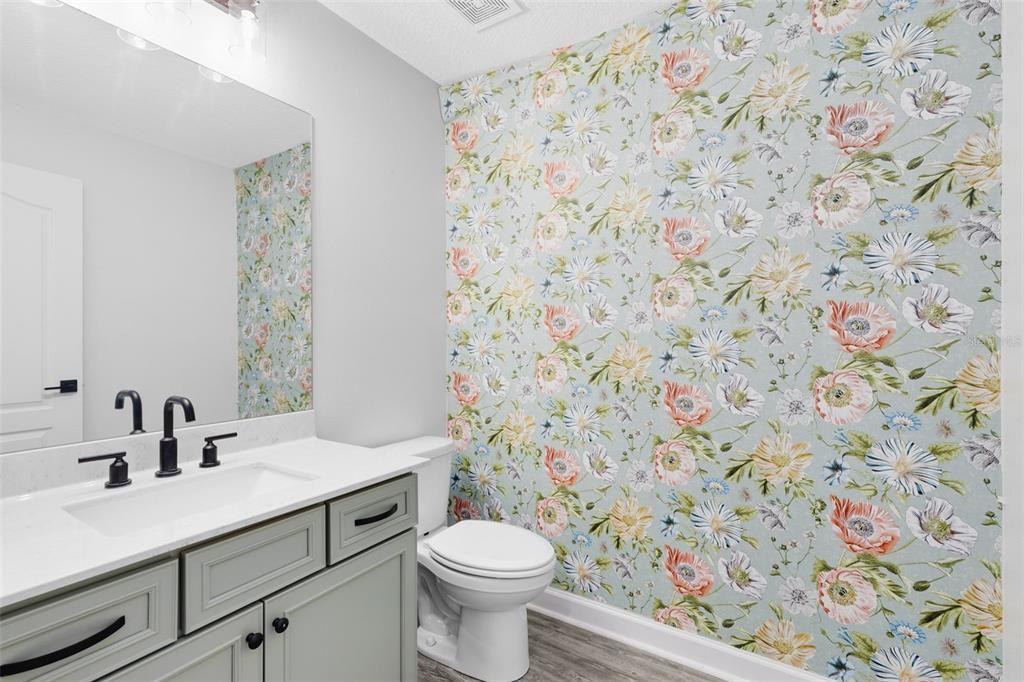 На продажу: $569,900 (3 спален, 2 ванн, 1918 Квадратных фут)