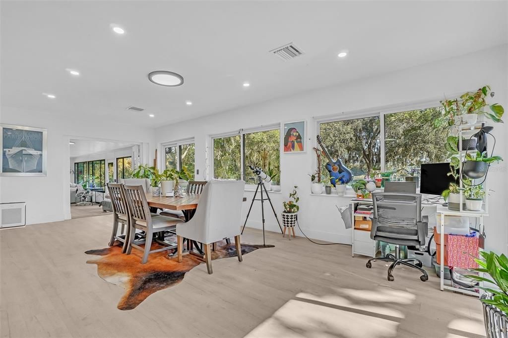 待售: $650,000 (3 贝兹, 2 浴室, 2312 平方英尺)