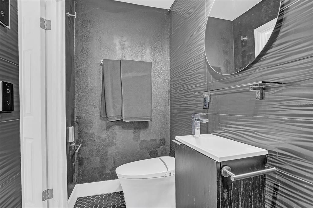 待售: $650,000 (3 贝兹, 2 浴室, 2312 平方英尺)