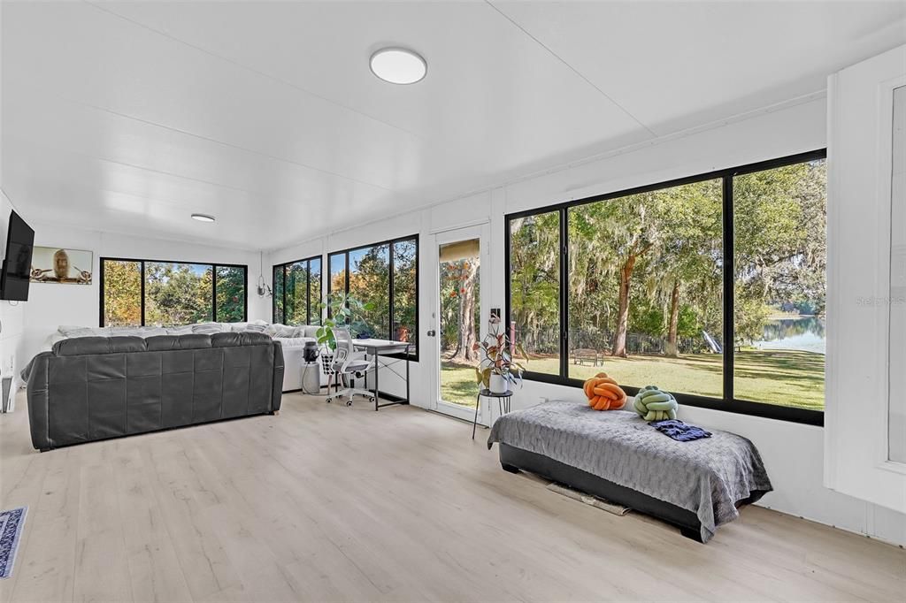 待售: $650,000 (3 贝兹, 2 浴室, 2312 平方英尺)