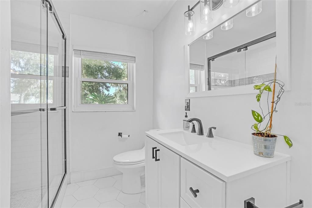 待售: $650,000 (3 贝兹, 2 浴室, 2312 平方英尺)