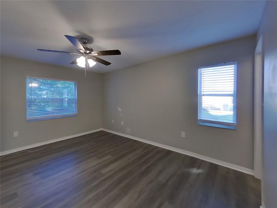 For Rent: $1,889 (3 beds, 2 baths, 1684 Square Feet)