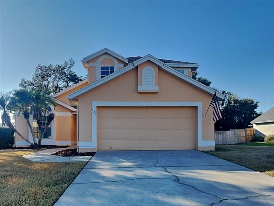 For Rent: $1,889 (3 beds, 2 baths, 1684 Square Feet)