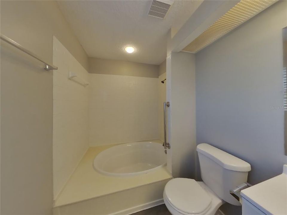 For Rent: $1,889 (3 beds, 2 baths, 1684 Square Feet)