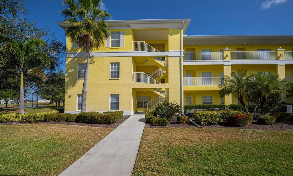 For Sale: $174,900 (3 beds, 2 baths, 1293 Square Feet)