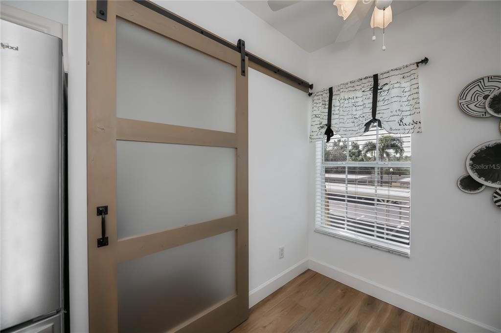 For Sale: $174,900 (3 beds, 2 baths, 1293 Square Feet)