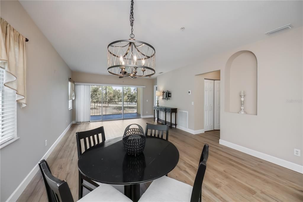 For Sale: $174,900 (3 beds, 2 baths, 1293 Square Feet)