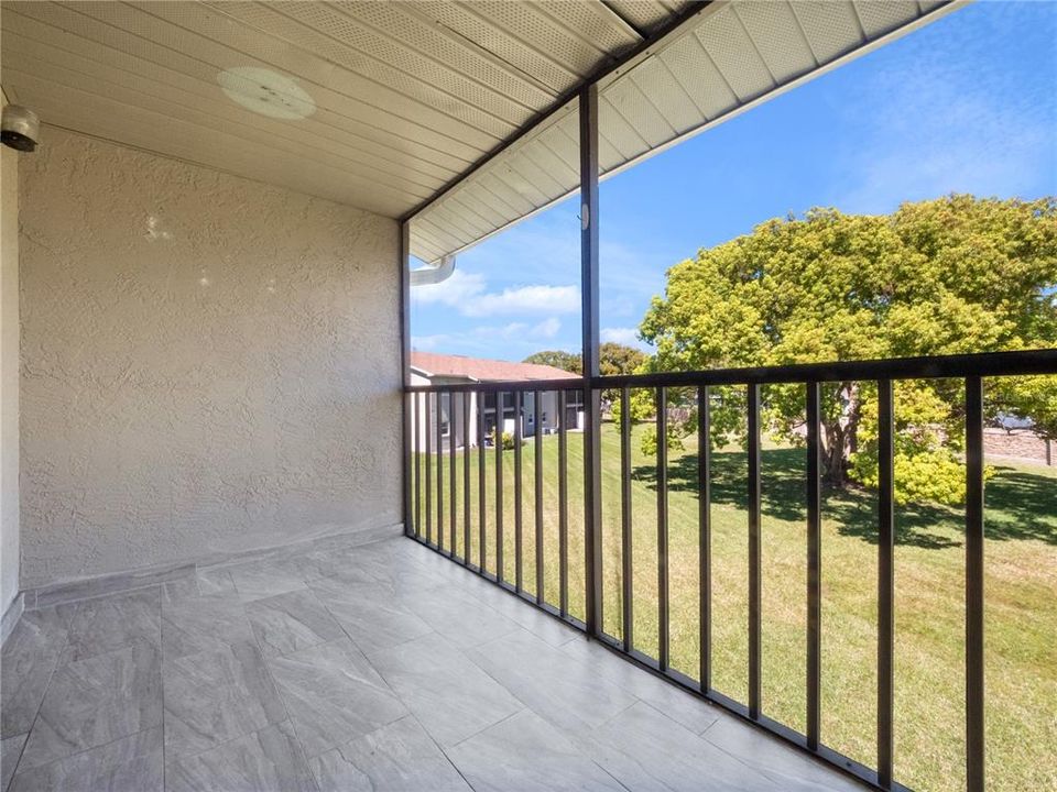 Activo con contrato: $190,000 (2 camas, 2 baños, 876 Pies cuadrados)