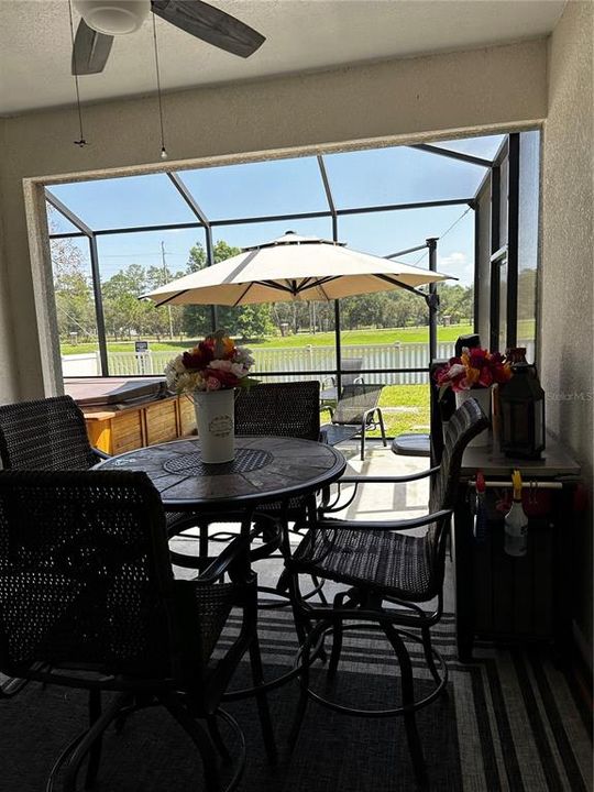 En Venta: $369,000 (3 camas, 2 baños, 1693 Pies cuadrados)