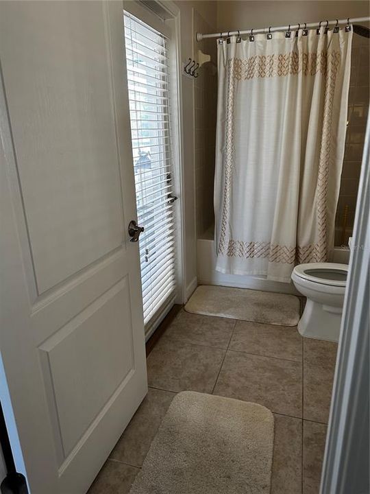 En Venta: $369,000 (3 camas, 2 baños, 1693 Pies cuadrados)