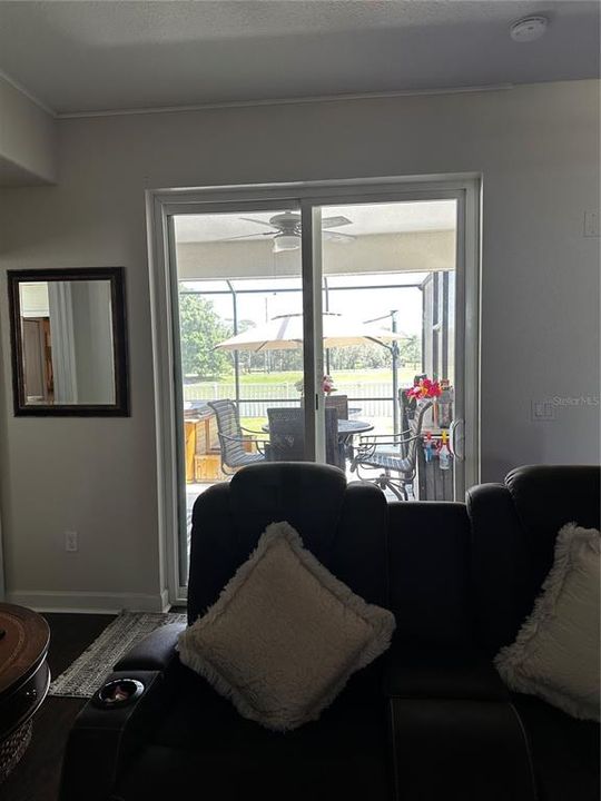 En Venta: $369,000 (3 camas, 2 baños, 1693 Pies cuadrados)