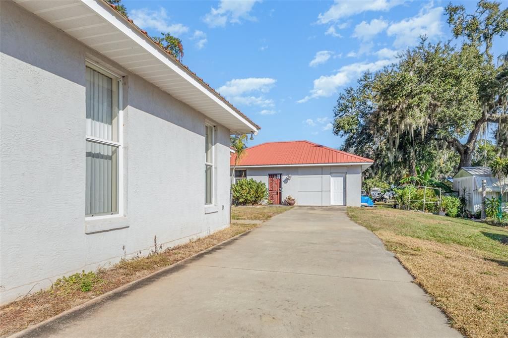 待售: $307,000 (3 贝兹, 2 浴室, 2004 平方英尺)