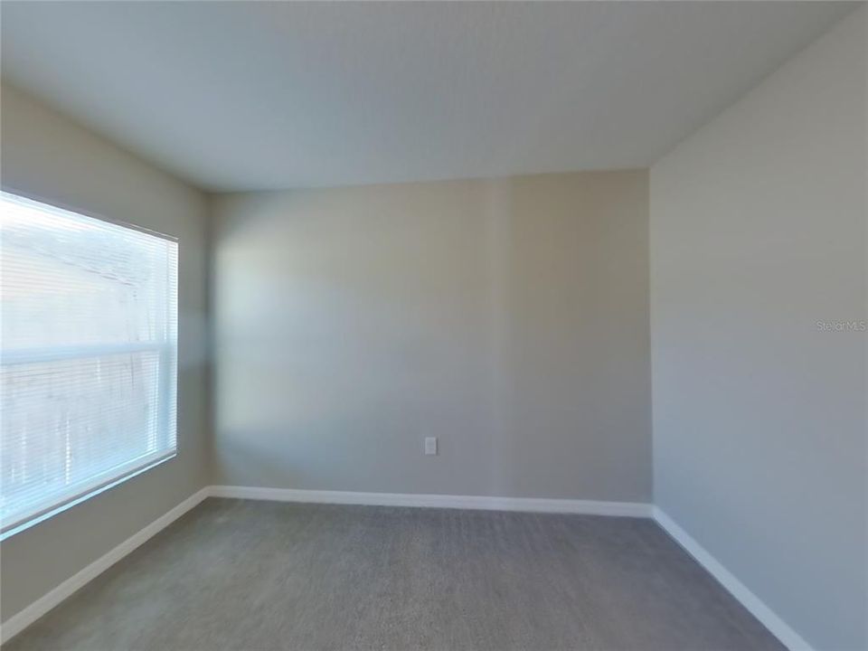 В аренду: $2,039 (4 спален, 2 ванн, 1400 Квадратных фут)