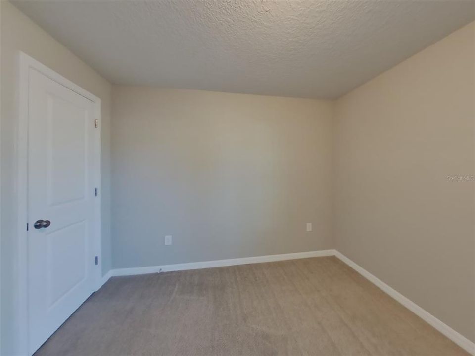 В аренду: $2,039 (4 спален, 2 ванн, 1400 Квадратных фут)