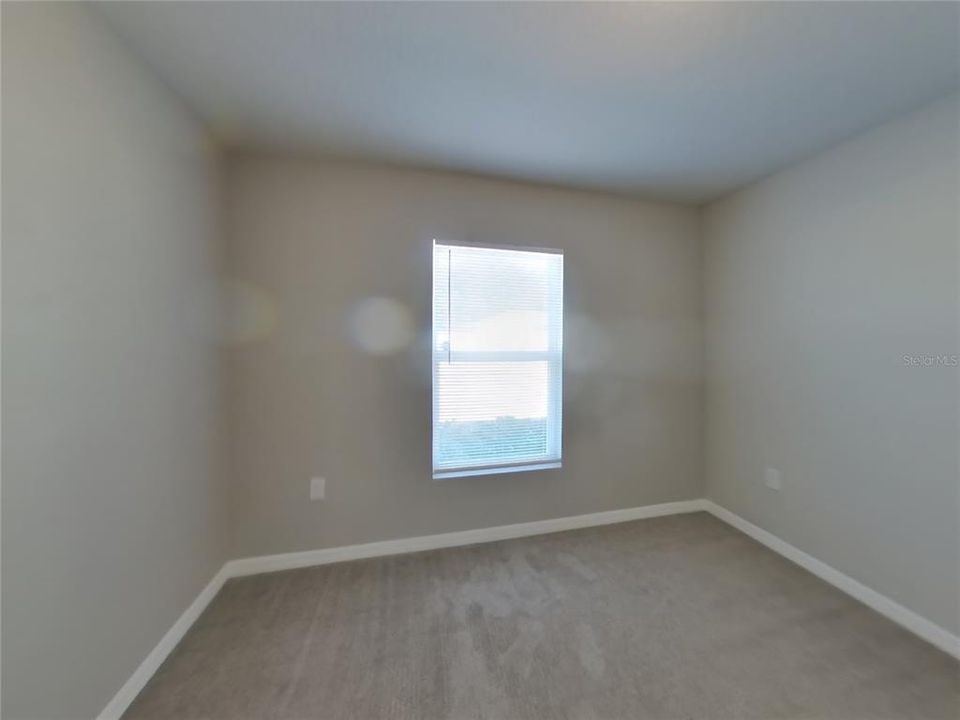 В аренду: $2,039 (4 спален, 2 ванн, 1400 Квадратных фут)