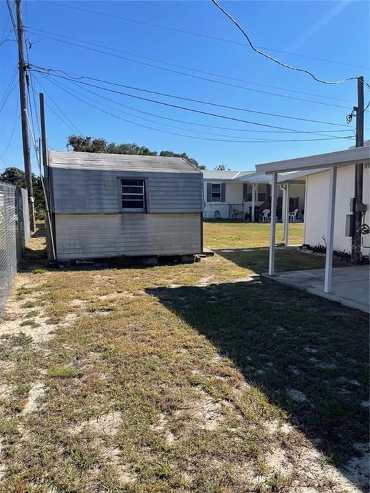 For Sale: $159,900 (2 beds, 2 baths, 1104 Square Feet)