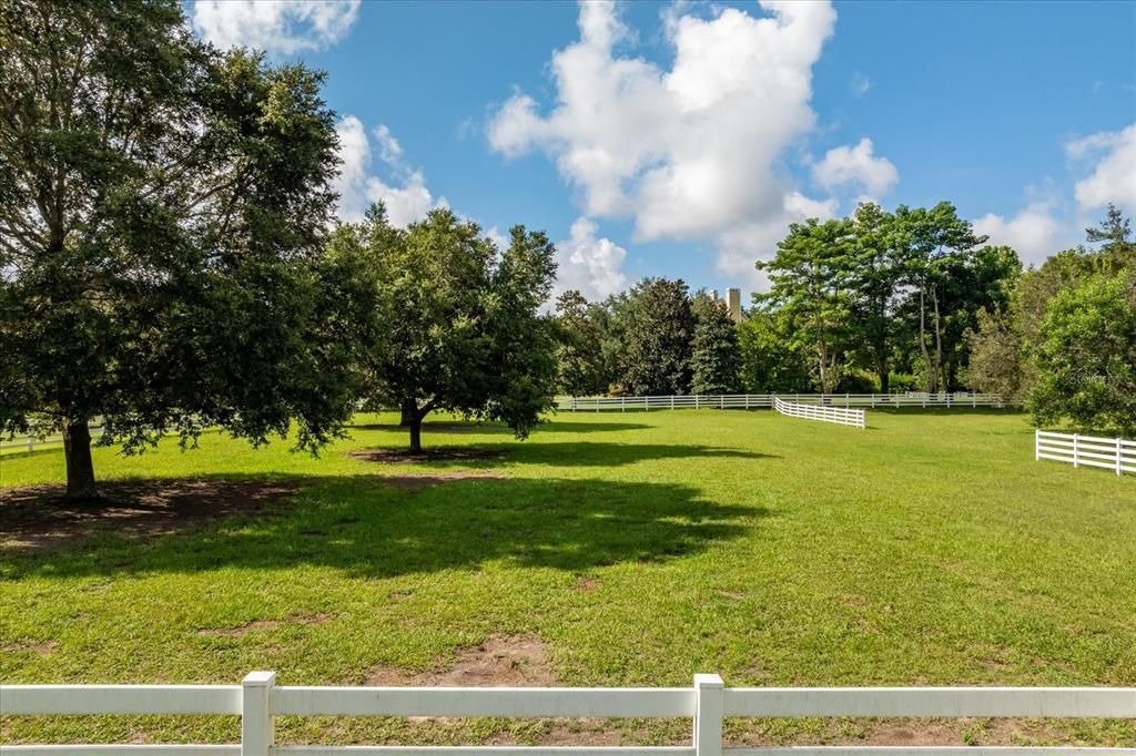 For Sale: $1,495,000 (5 beds, 3 baths, 4426 Square Feet)