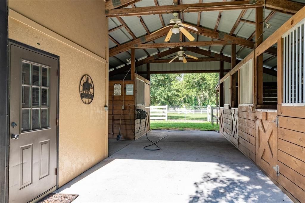 For Sale: $1,495,000 (5 beds, 3 baths, 4426 Square Feet)