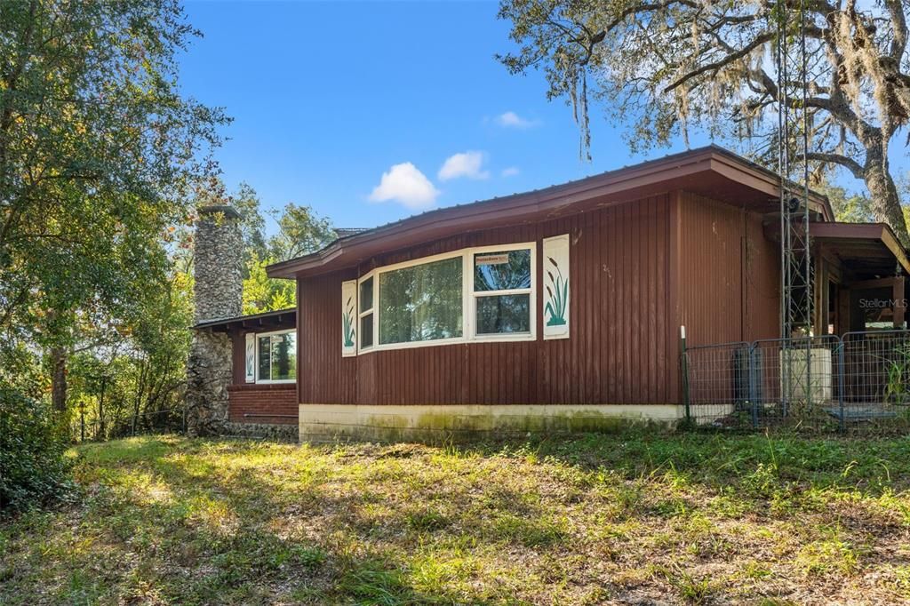 待售: $350,000 (3 贝兹, 2 浴室, 1498 平方英尺)