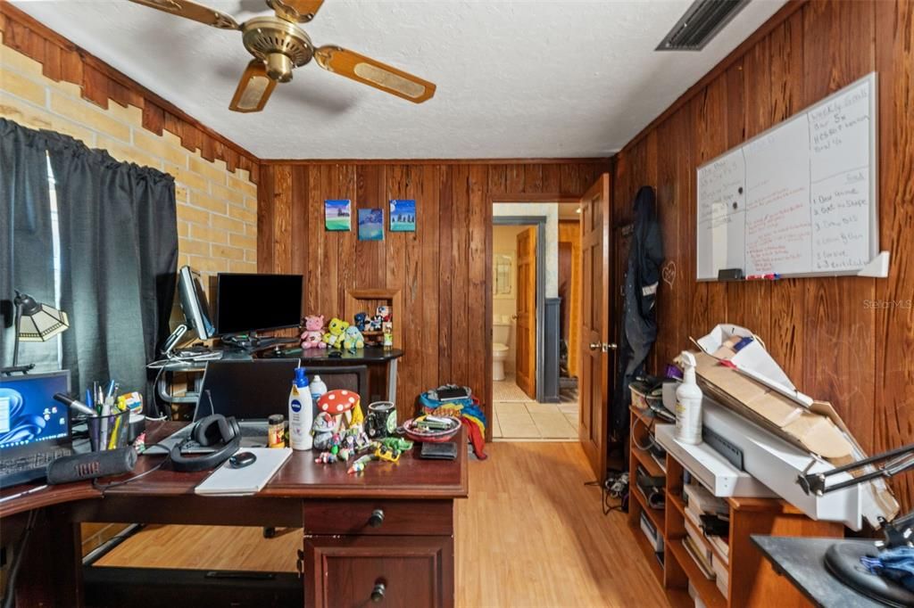 待售: $350,000 (3 贝兹, 2 浴室, 1498 平方英尺)