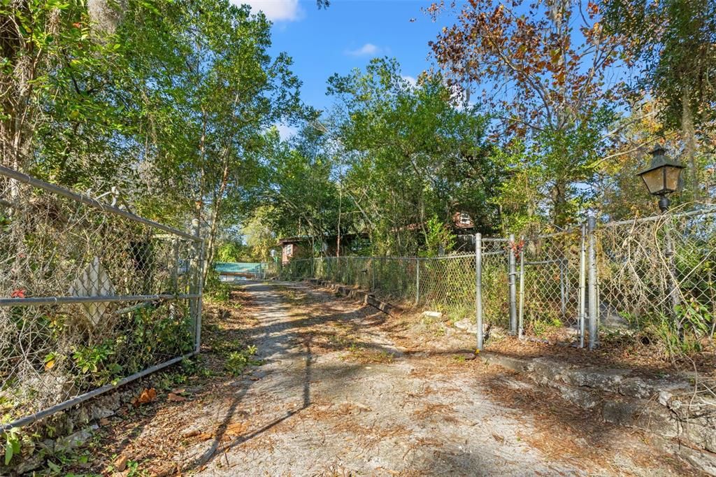 待售: $350,000 (3 贝兹, 2 浴室, 1498 平方英尺)