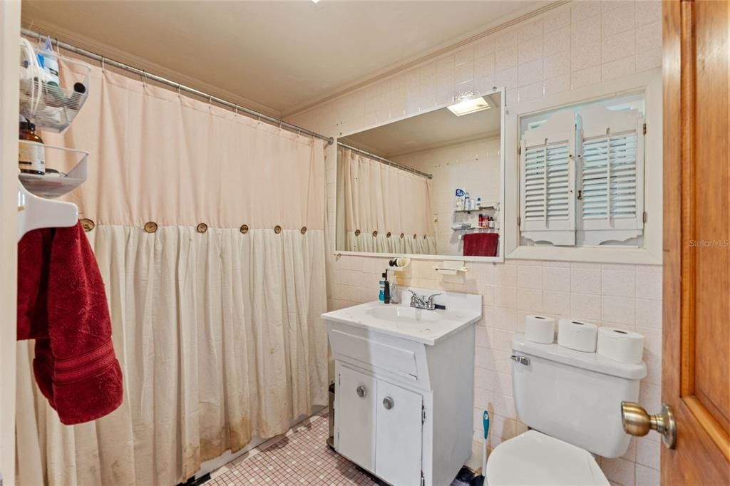 待售: $350,000 (3 贝兹, 2 浴室, 1498 平方英尺)