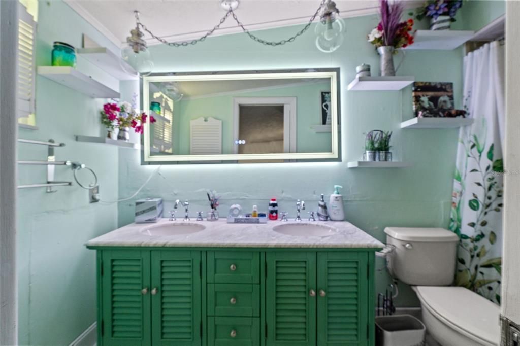 待售: $350,000 (3 贝兹, 2 浴室, 1498 平方英尺)