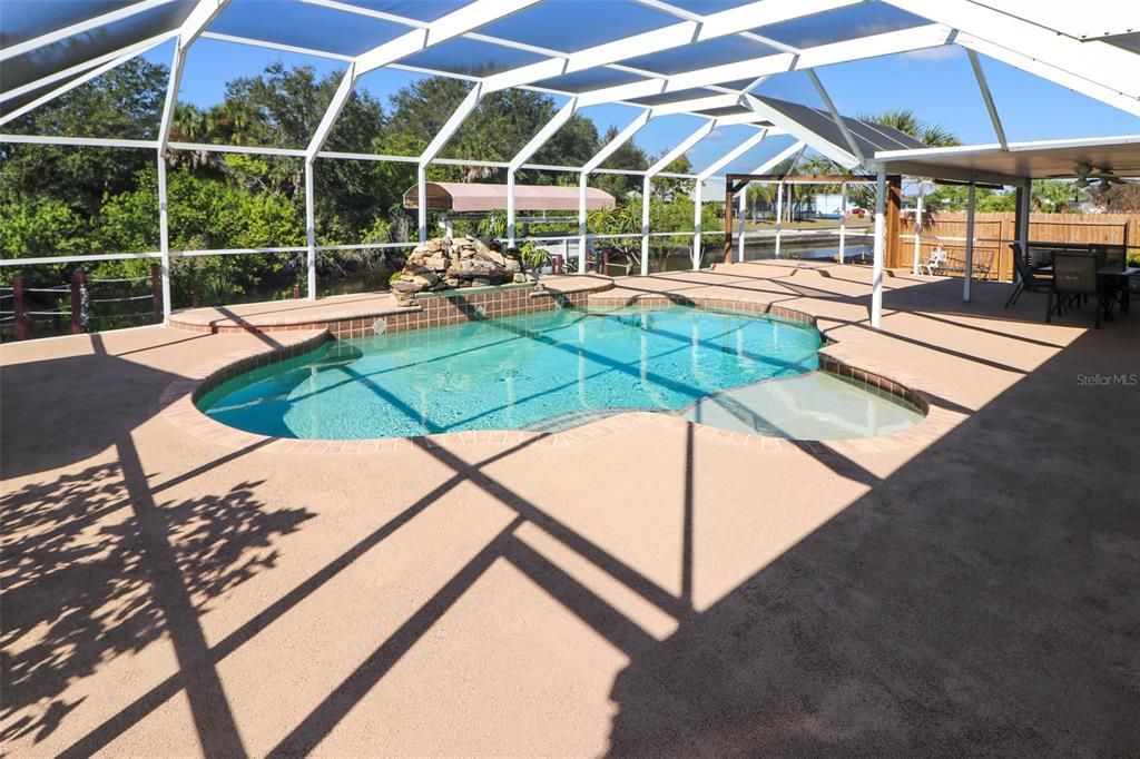 For Sale: $639,900 (3 beds, 2 baths, 1536 Square Feet)