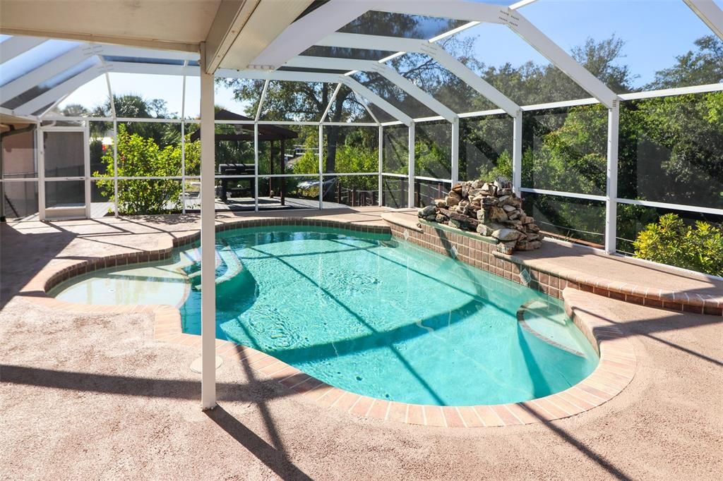 For Sale: $639,900 (3 beds, 2 baths, 1536 Square Feet)