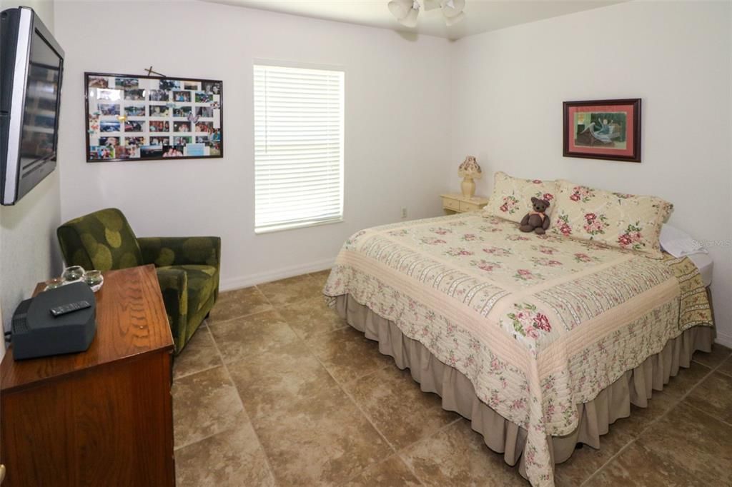 For Sale: $639,900 (3 beds, 2 baths, 1536 Square Feet)