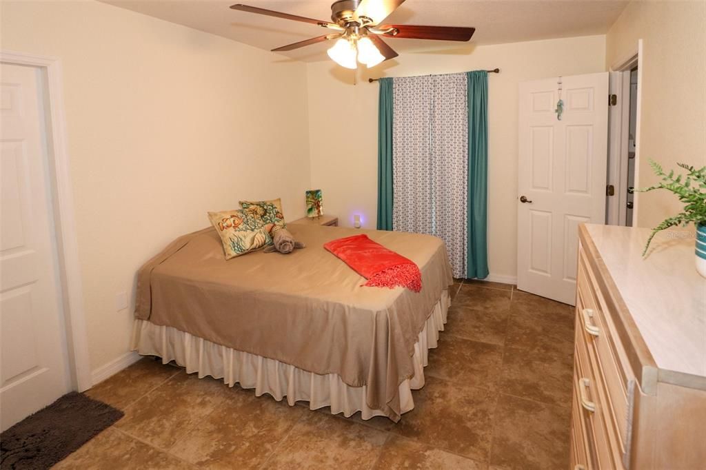 For Sale: $639,900 (3 beds, 2 baths, 1536 Square Feet)