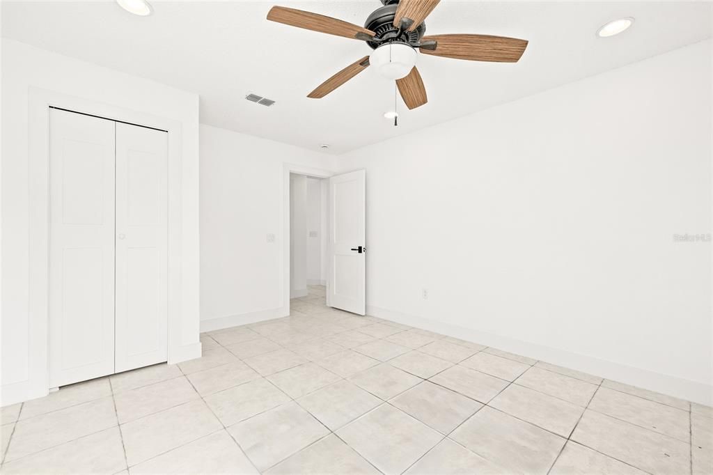 For Sale: $329,900 (3 beds, 2 baths, 1604 Square Feet)