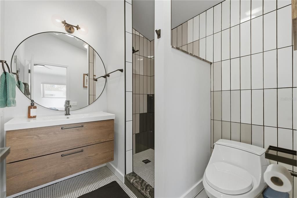 En Venta: $359,000 (2 camas, 2 baños, 1094 Pies cuadrados)