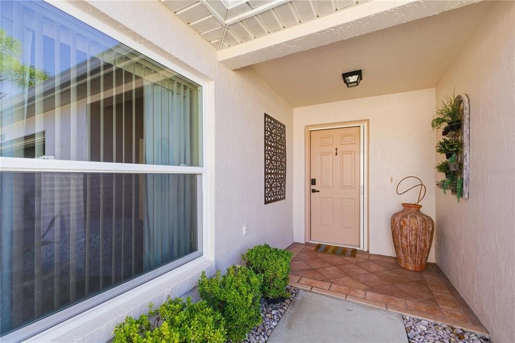 En Venta: $359,000 (2 camas, 2 baños, 1094 Pies cuadrados)