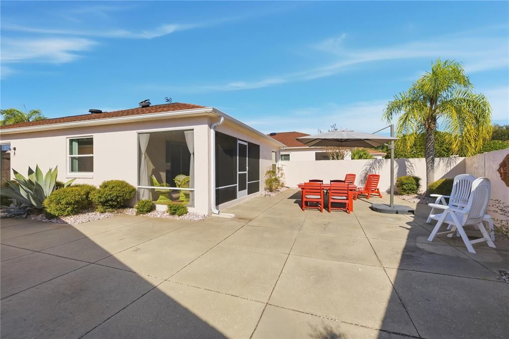 En Venta: $359,000 (2 camas, 2 baños, 1094 Pies cuadrados)