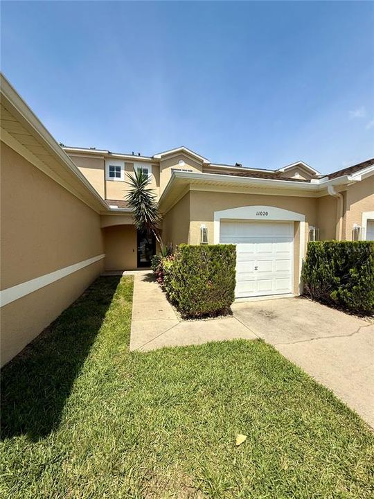 En Renta: $2,200 (2 camas, 2 baños, 1147 Pies cuadrados)