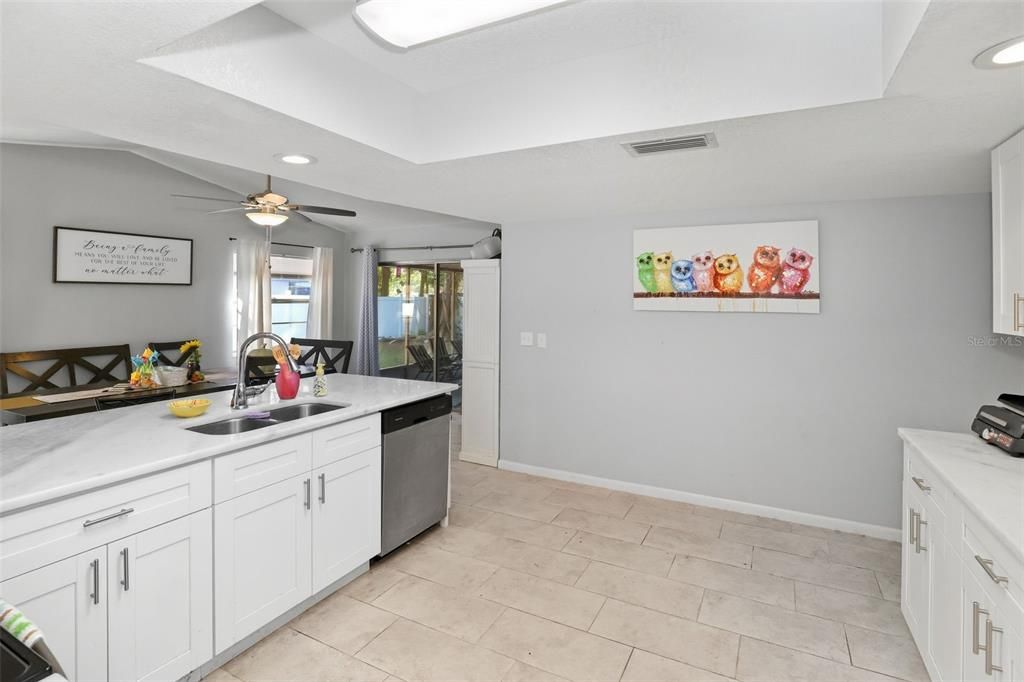 Active With Contract: $420,000 (3 beds, 2 baths, 1696 Square Feet)