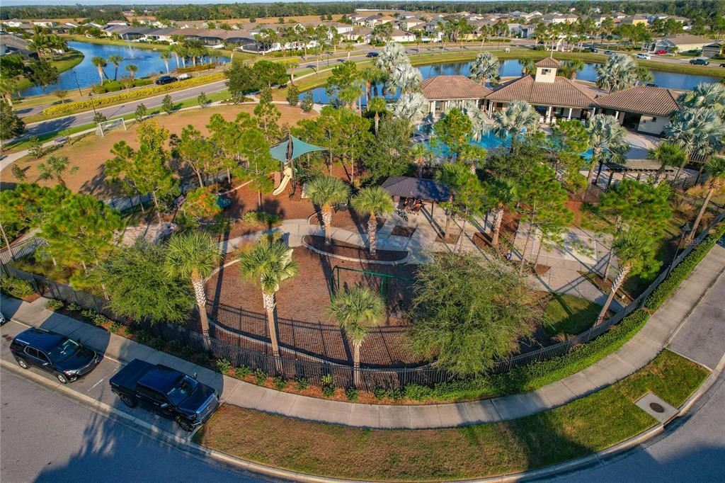 Active With Contract: $435,000 (4 beds, 2 baths, 1767 Square Feet)