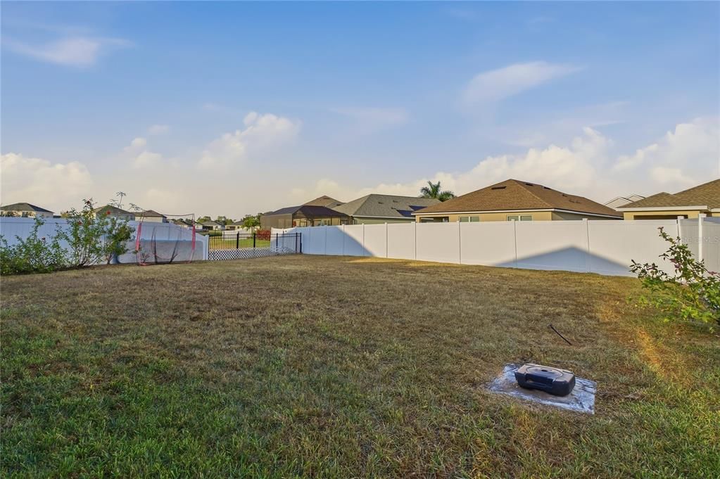 Active With Contract: $435,000 (4 beds, 2 baths, 1767 Square Feet)