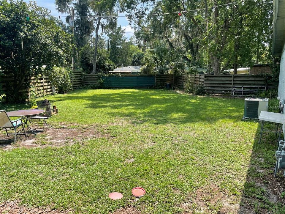 For Sale: $320,000 (3 beds, 2 baths, 1176 Square Feet)