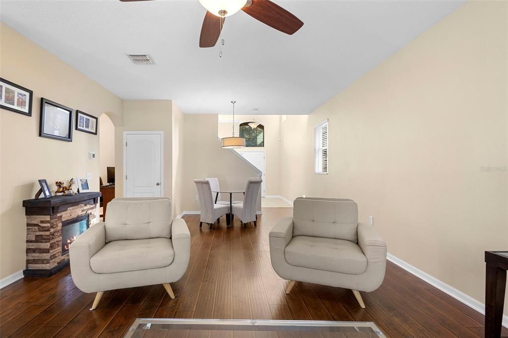 В аренду: $2,850 (3 спален, 3 ванн, 2178 Квадратных фут)