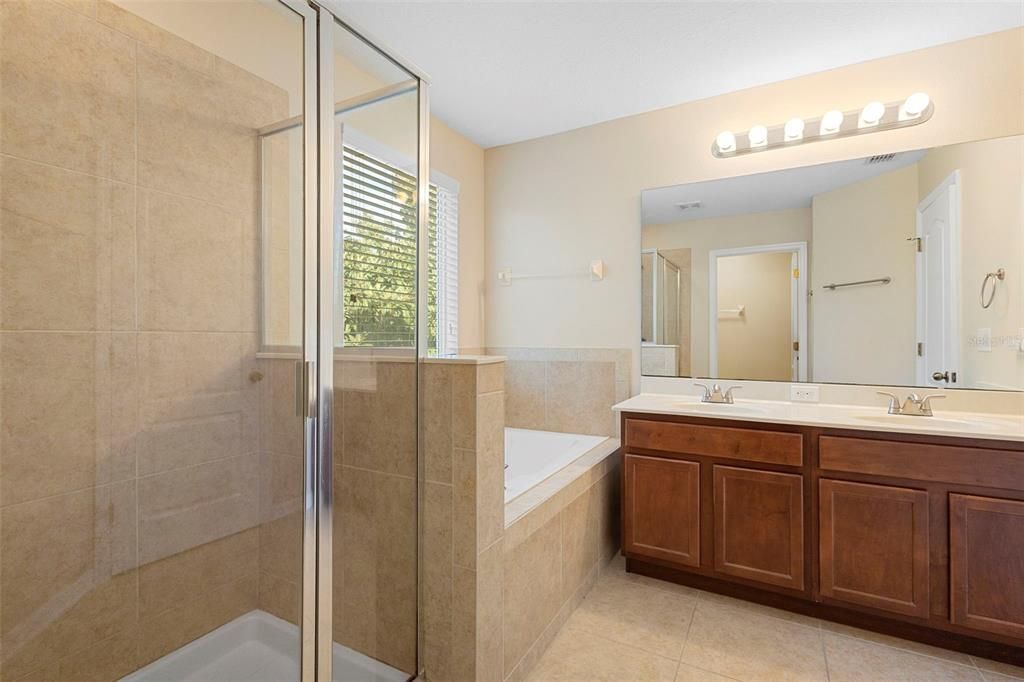 В аренду: $2,850 (3 спален, 3 ванн, 2178 Квадратных фут)