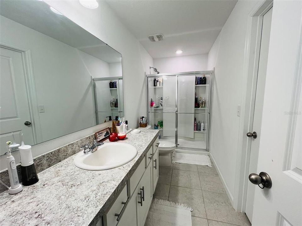 En Renta: $2,900 (3 camas, 2 baños, 2005 Pies cuadrados)