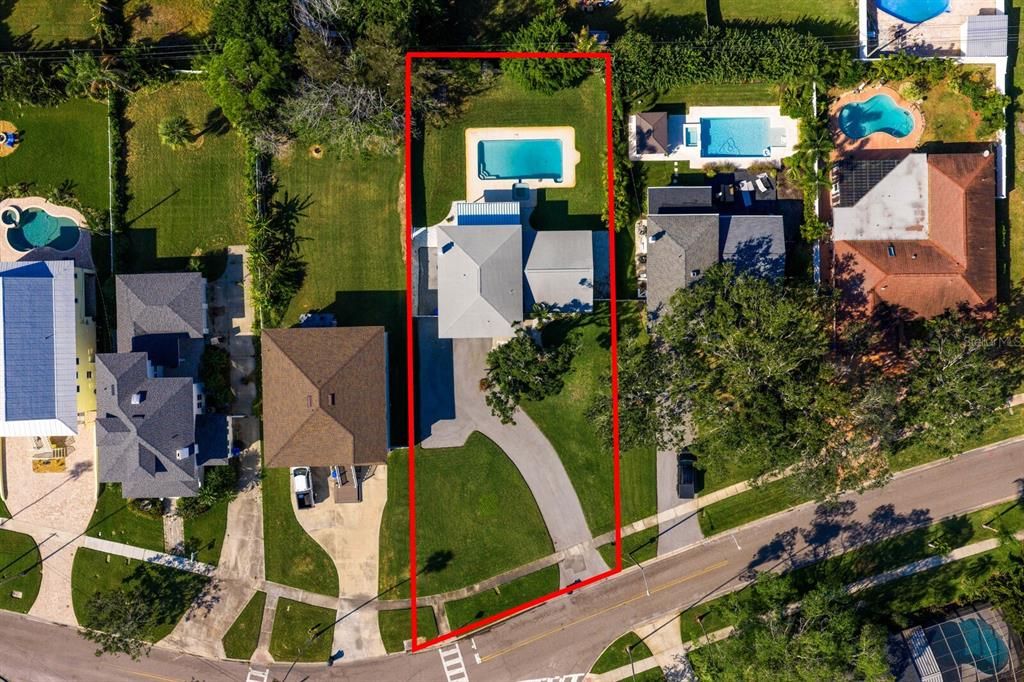 For Sale: $699,000 (4 beds, 3 baths, 2335 Square Feet)