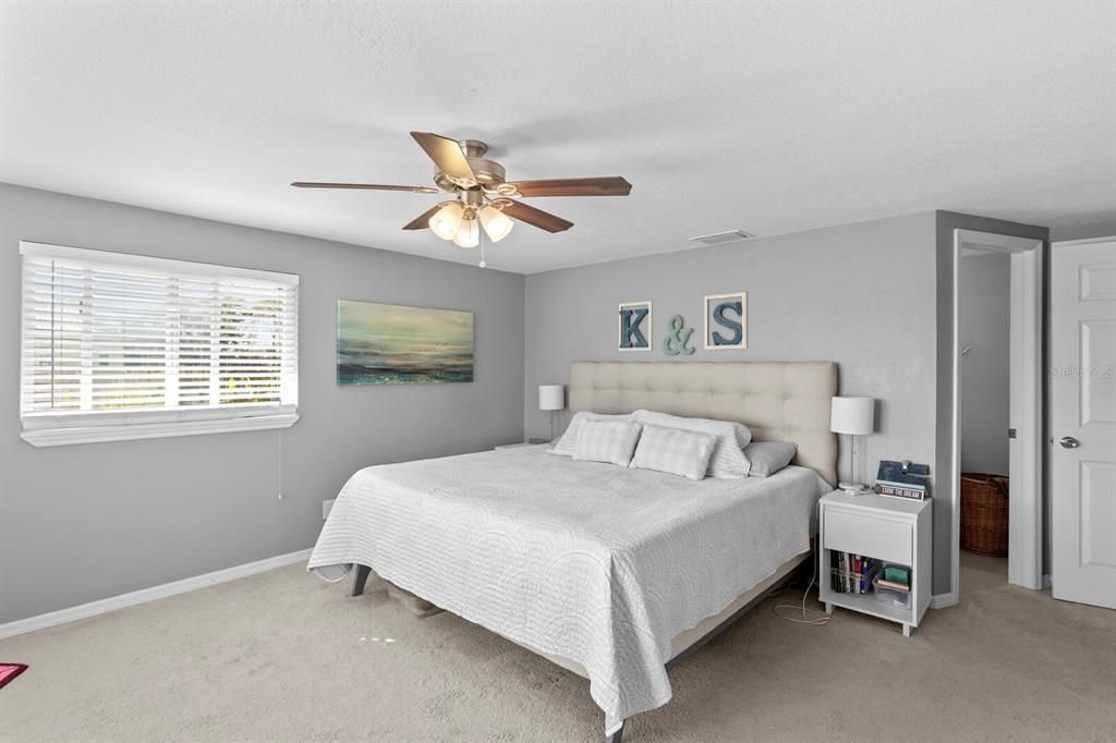 For Sale: $699,000 (4 beds, 3 baths, 2335 Square Feet)