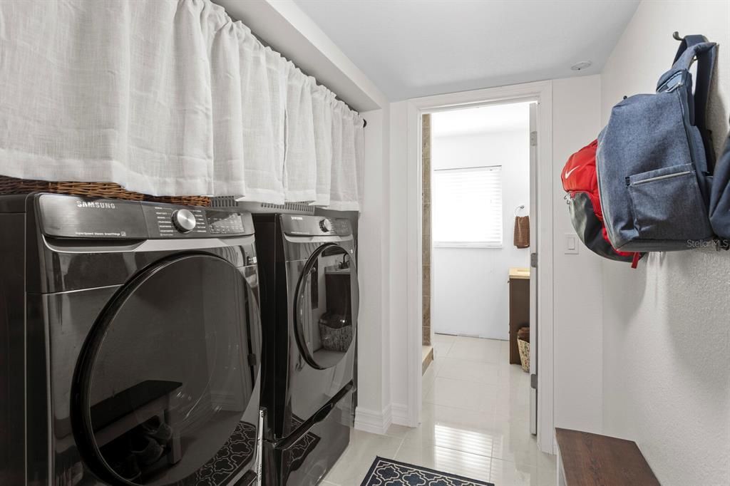 For Sale: $699,000 (4 beds, 3 baths, 2335 Square Feet)