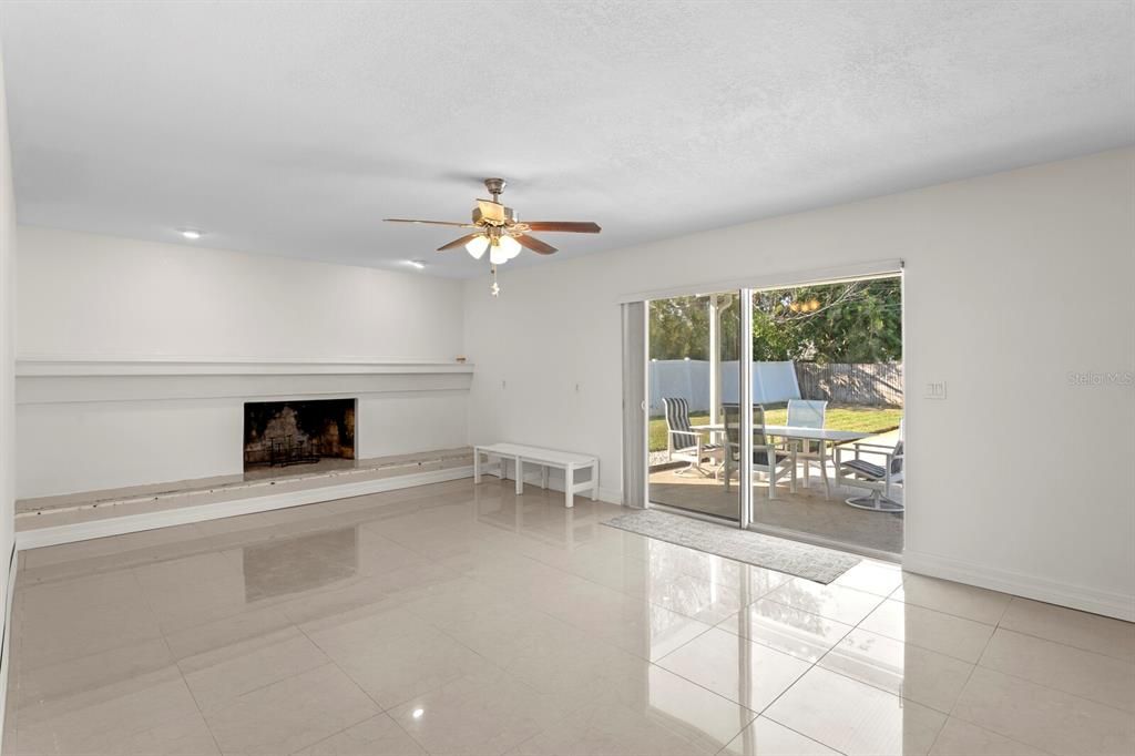 For Sale: $699,000 (4 beds, 3 baths, 2335 Square Feet)