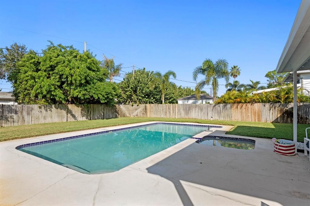 For Sale: $699,000 (4 beds, 3 baths, 2335 Square Feet)