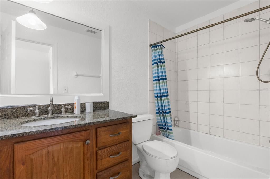 For Sale: $175,000 (3 beds, 2 baths, 1949 Square Feet)